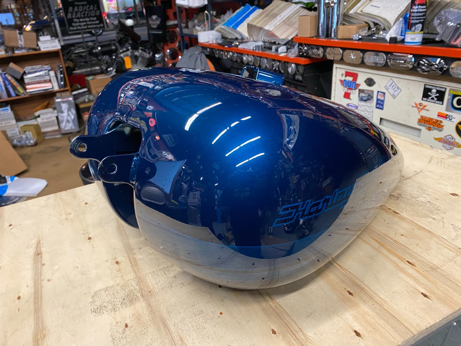 2020 heritage classic 114 tahitian teal Gas Tank M8 Softail Milwaukee 5 gal New