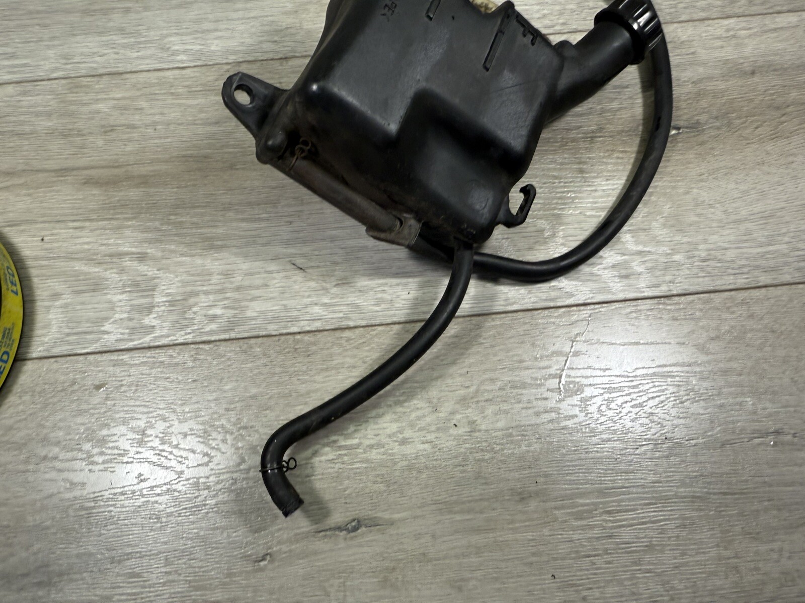 1998-2005 Kawasaki Vulcan 800 Coolant Water Tank Reservoir Bottle OEM
