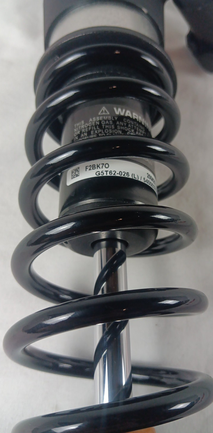 HARLEY DAVIDSON 25 STREET GLIDE FLHX FLTRX 13 IN (LH ONLY) SHOCK 54000376