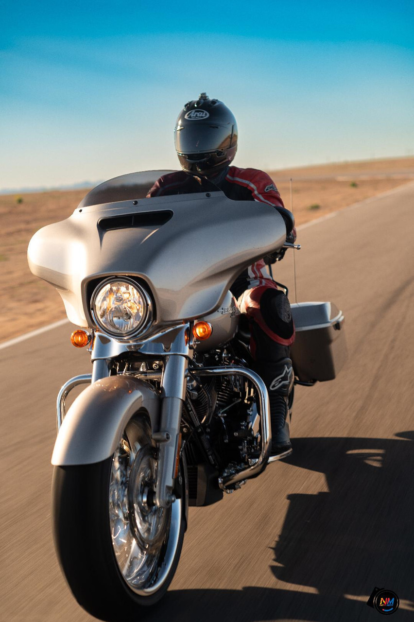 180/50-23 Avon Cobra Chrome Fat Bagger Tires