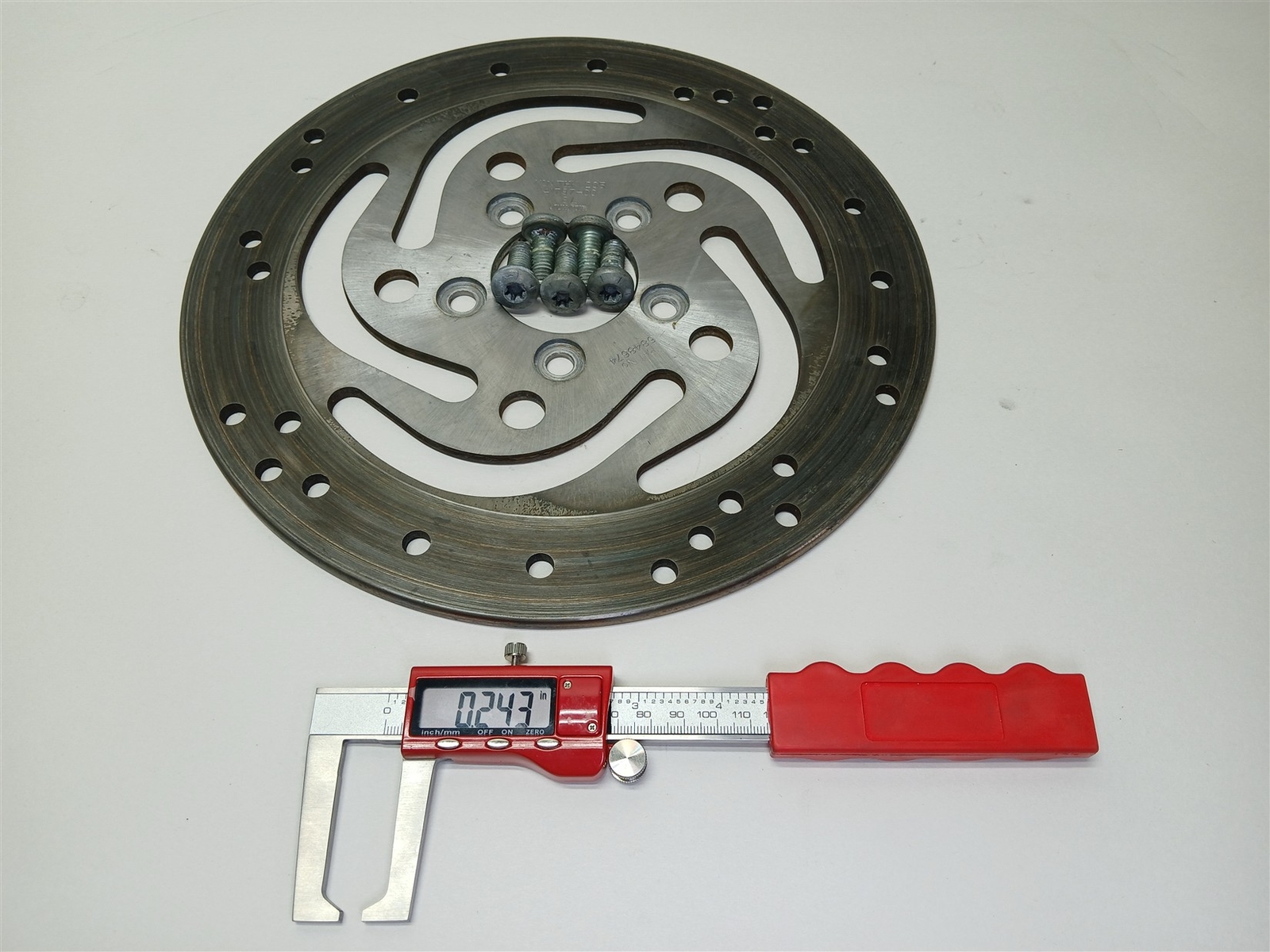 Harley-Davidson 2015 Dyna Fat Bob Rear Brake Rotor 41797-00 3K Miles