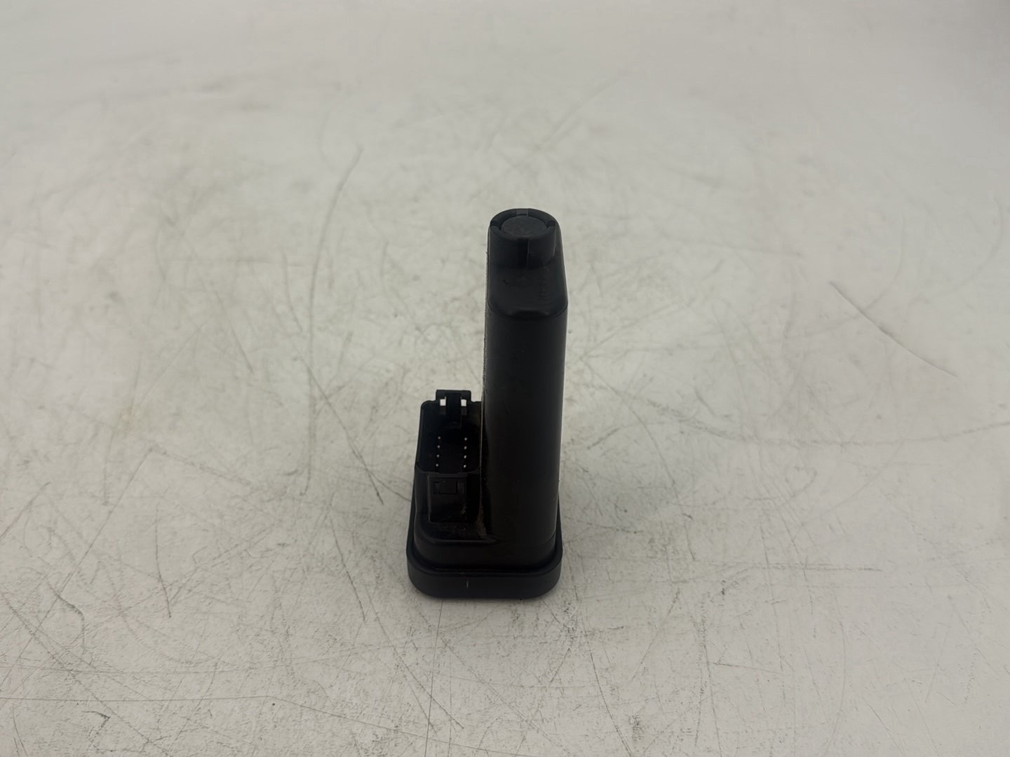 2005 Harley Dyna FXDWG Wide Glide OEM Turn Signal Security Module TSSM 68921-01C
