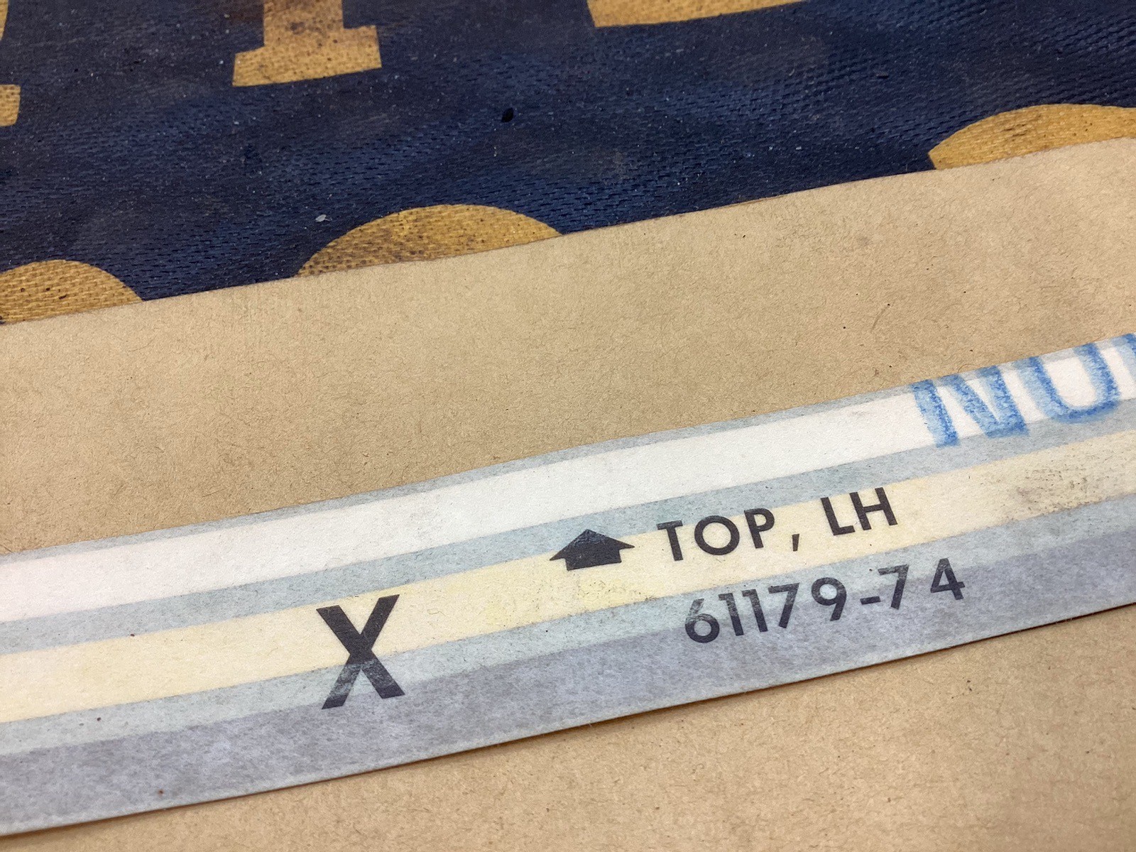 NOS HARLEY SX175 / FLH / SPRINT GAS TANK DECAL TOP LEFT OEM 61179-74 MULTICOLOR