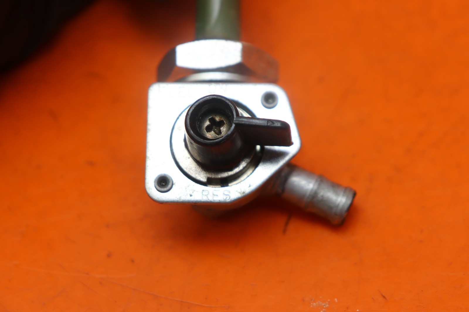 2004-2006 HONDA VTX1300S GAS TANK FUEL PETCOCK