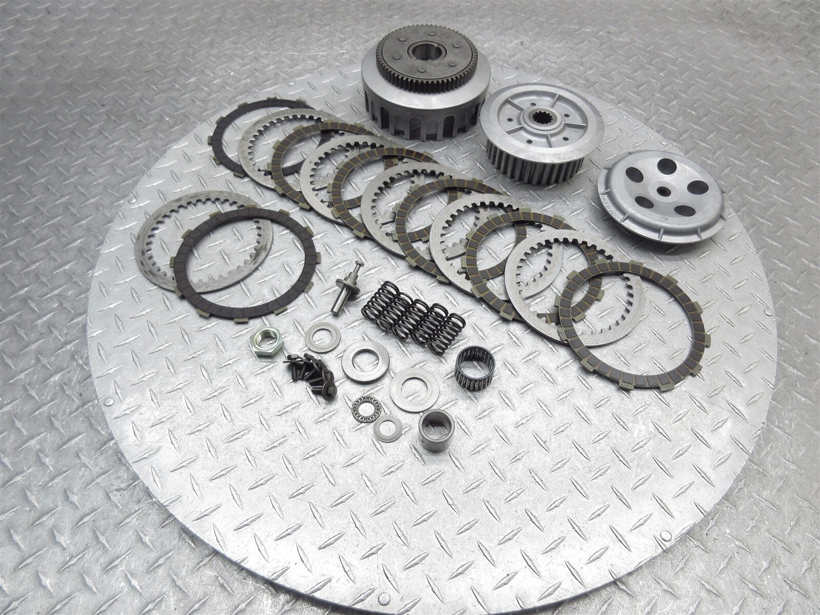 2000 00-04 Kawasaki ZR7 ZR750F Z750 Clutch Basket Hub Primary Plate Disc