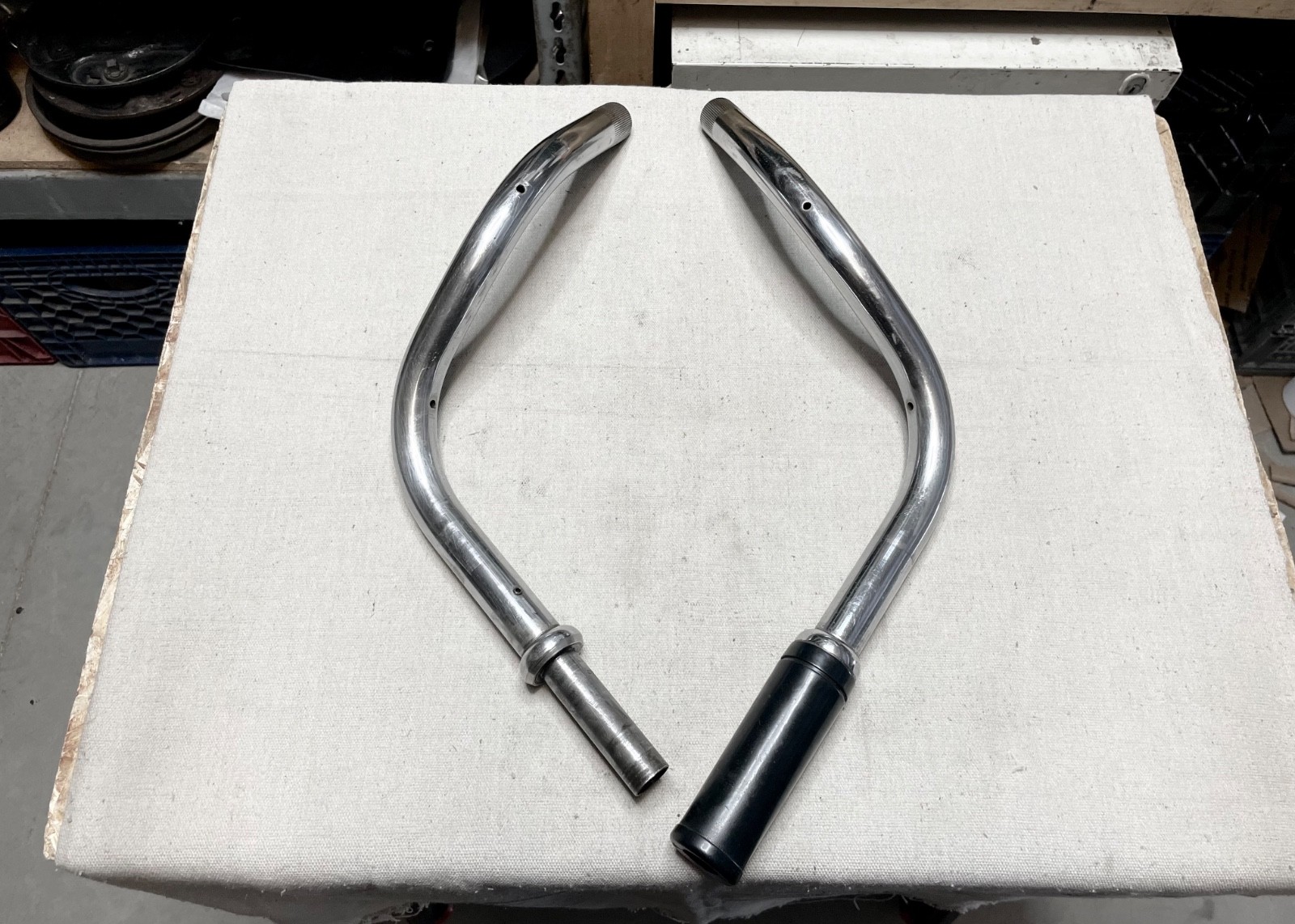Harley FL Shovelhead Glide Split Handlebars, Internal Throttle (OEM, 1972-E74)
