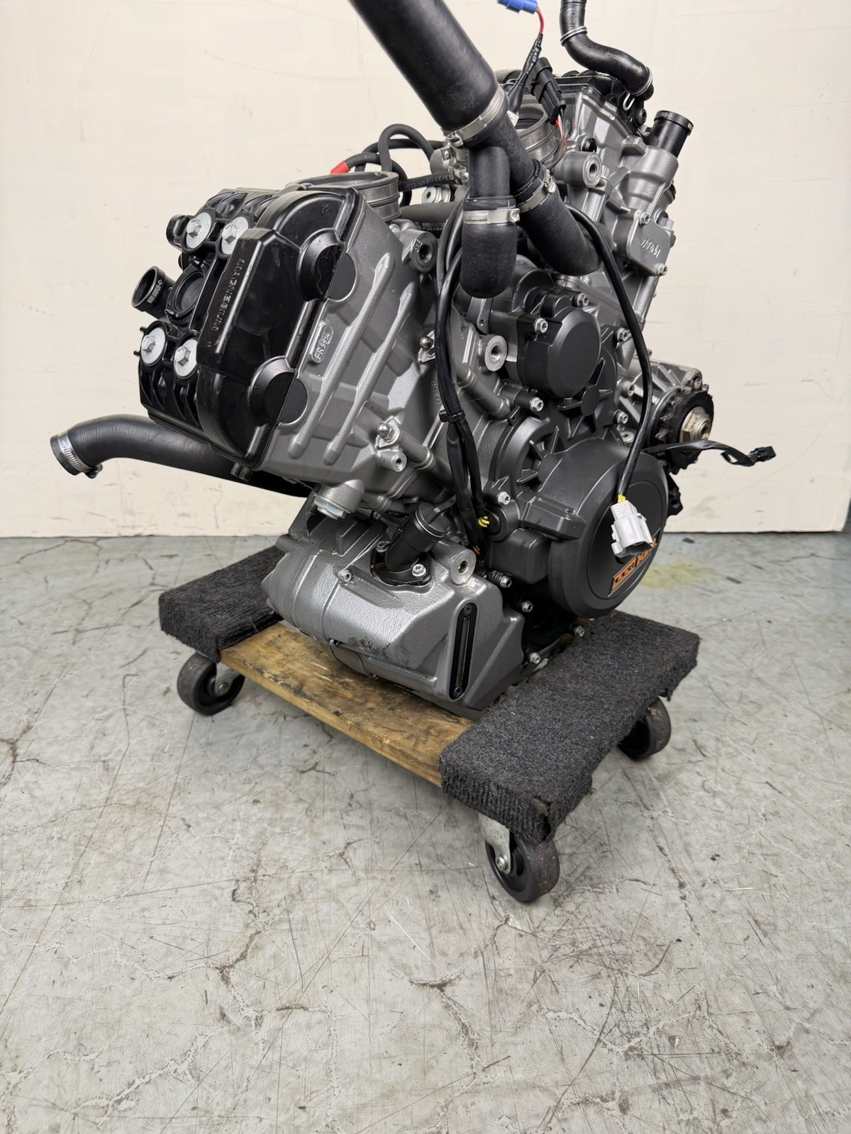 2014 – 2016 KTM 1290 SUPER DUKE R ENGINE MOTOR TESTED COMPLETE *30 DAY WARRANTY*