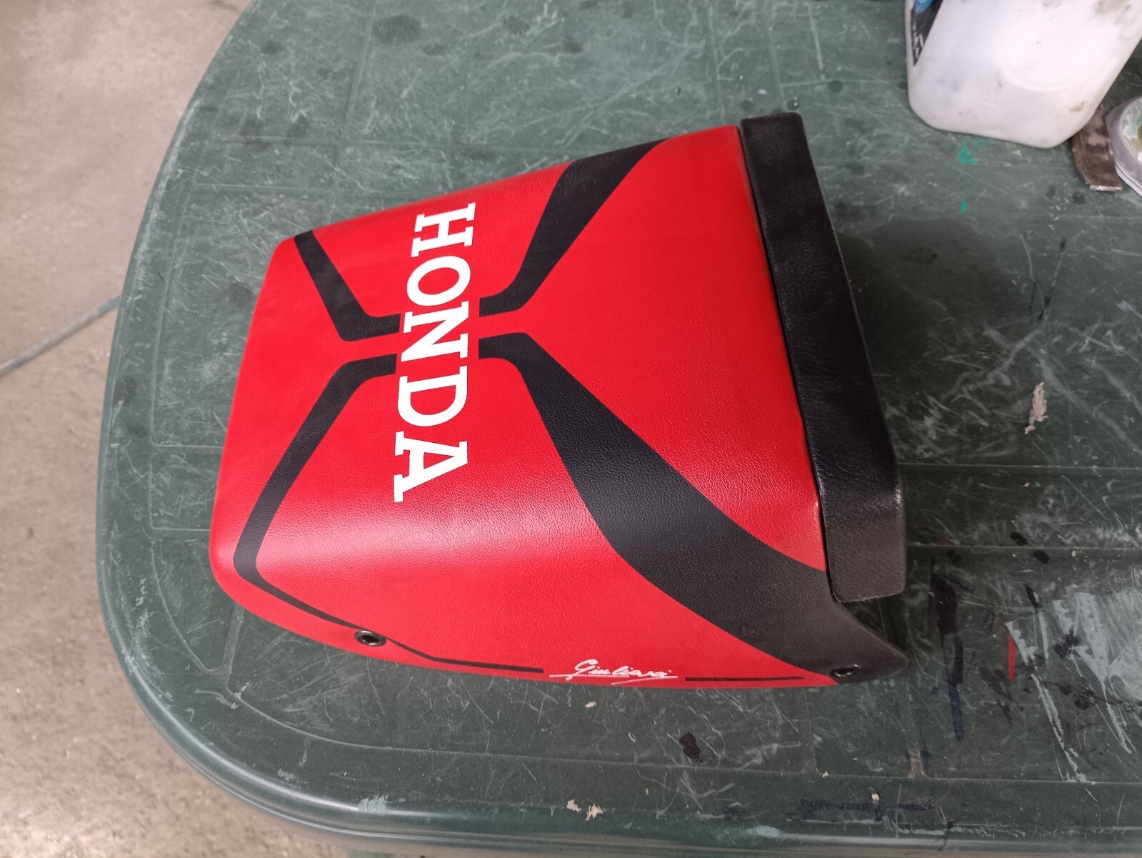 HONDA VF500 F F2 GIULIARI COVER SEAT NEW GENIUNE