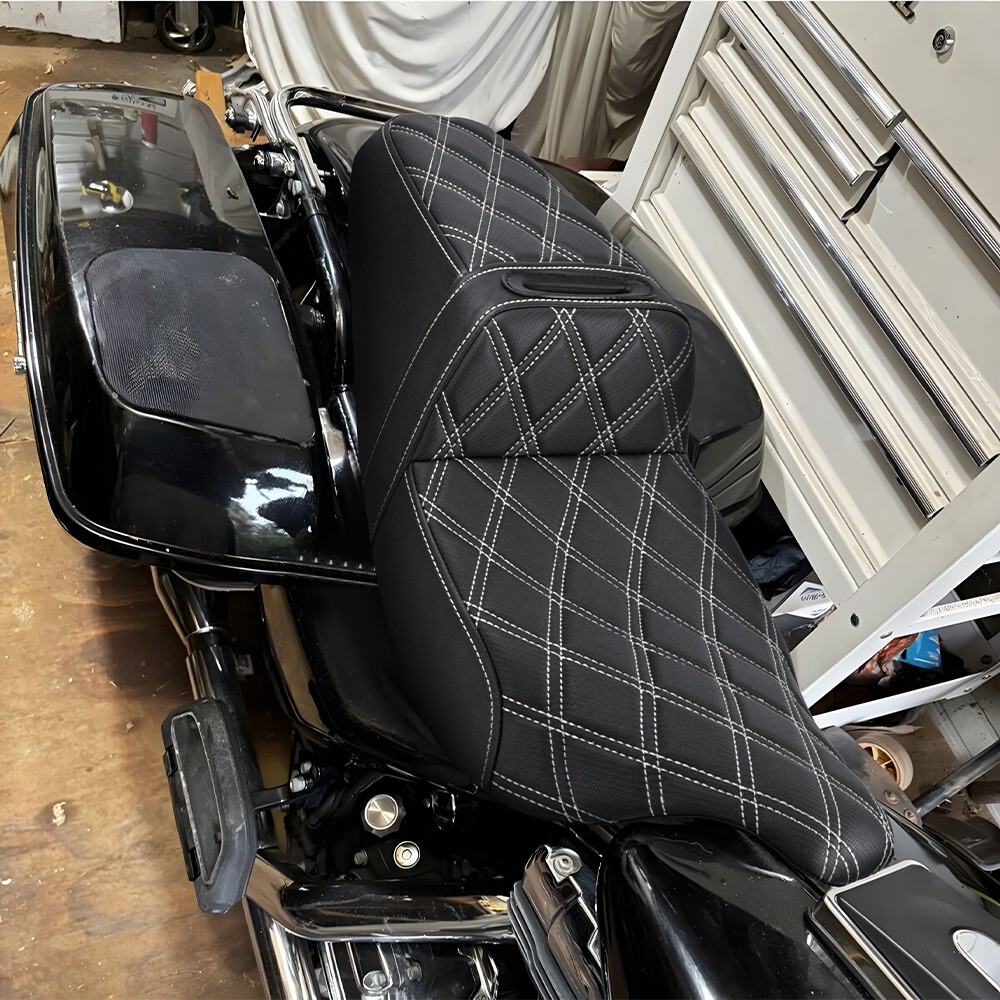 Diamond Thicker Comfortable Step Up Seat For Harely Electra / Road Glide 1997-07