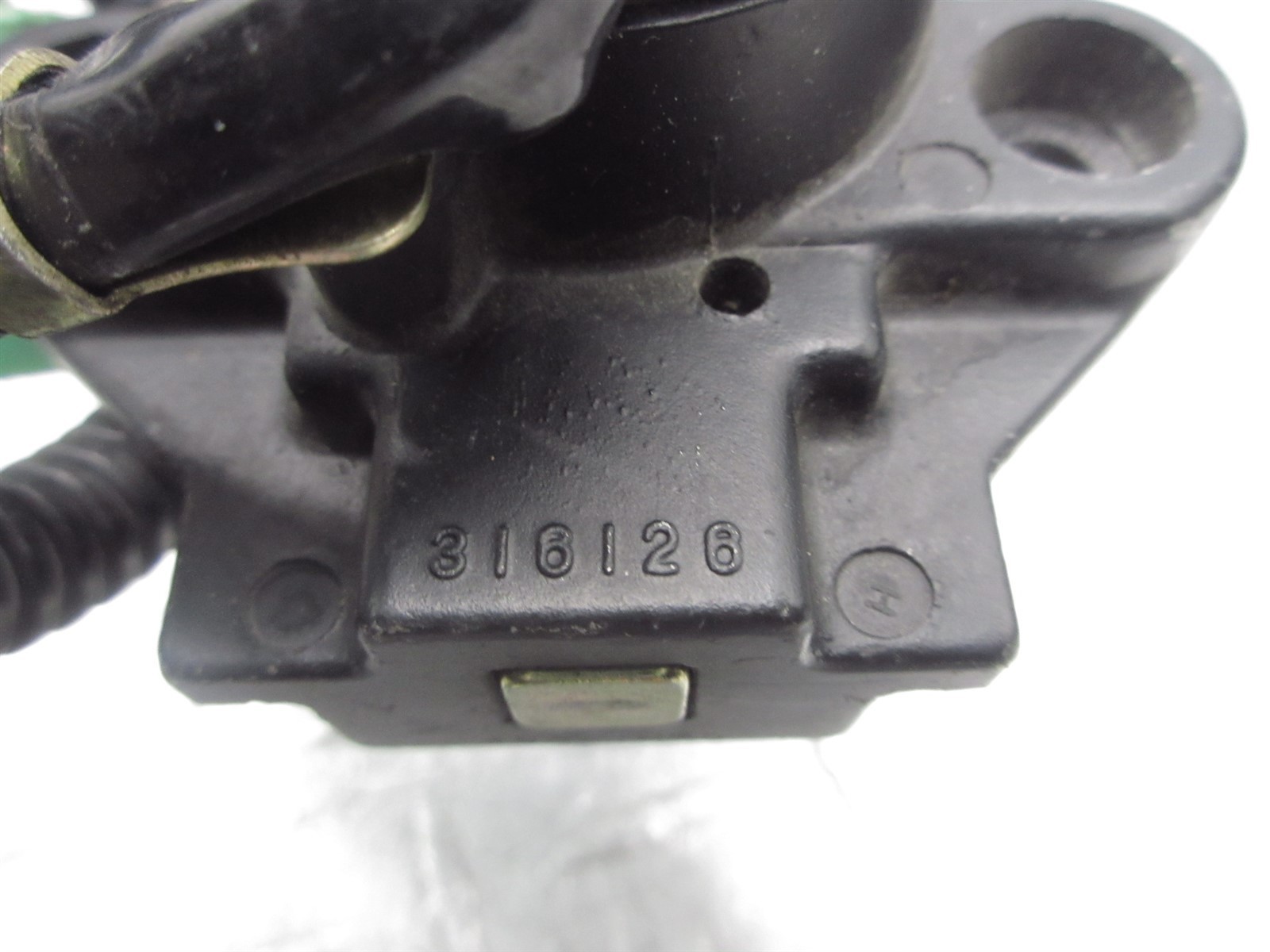 1988 88 Suzuki GSX1100 Ignition Switch Key Matching Oem