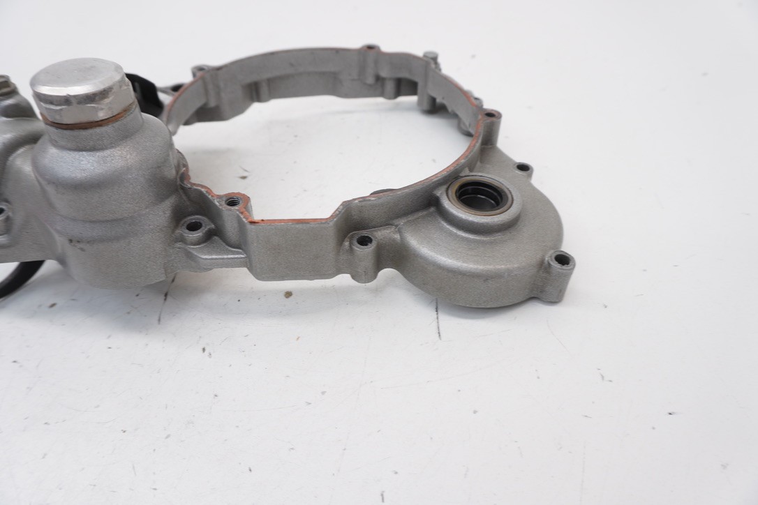 2004 KTM 125 SX Inner Clutch Cover OEM Engine Water Pump Impeller 5033000114415