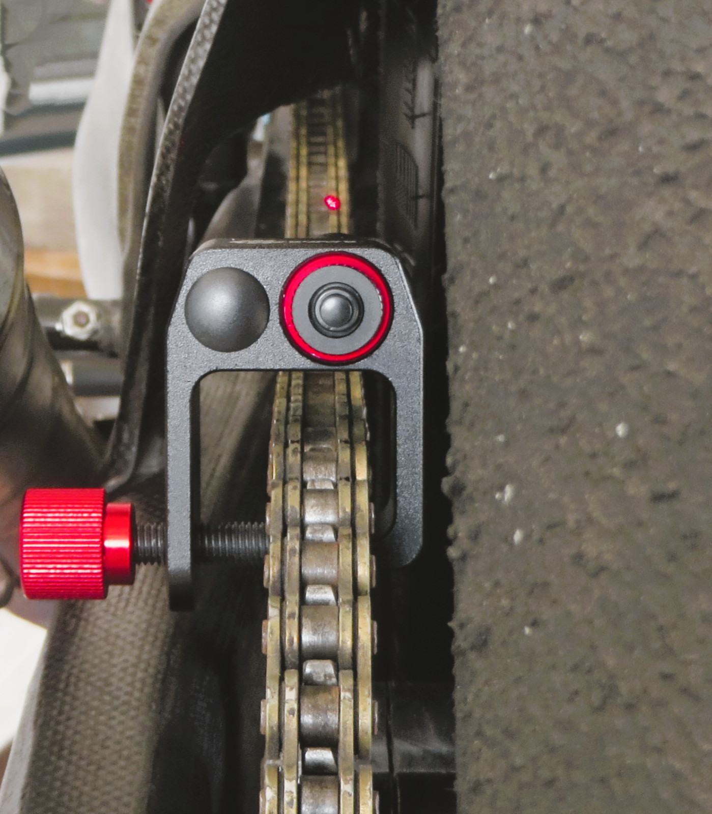 Laser Chain and Sprocket Alignment Tool – Gearhead Zone