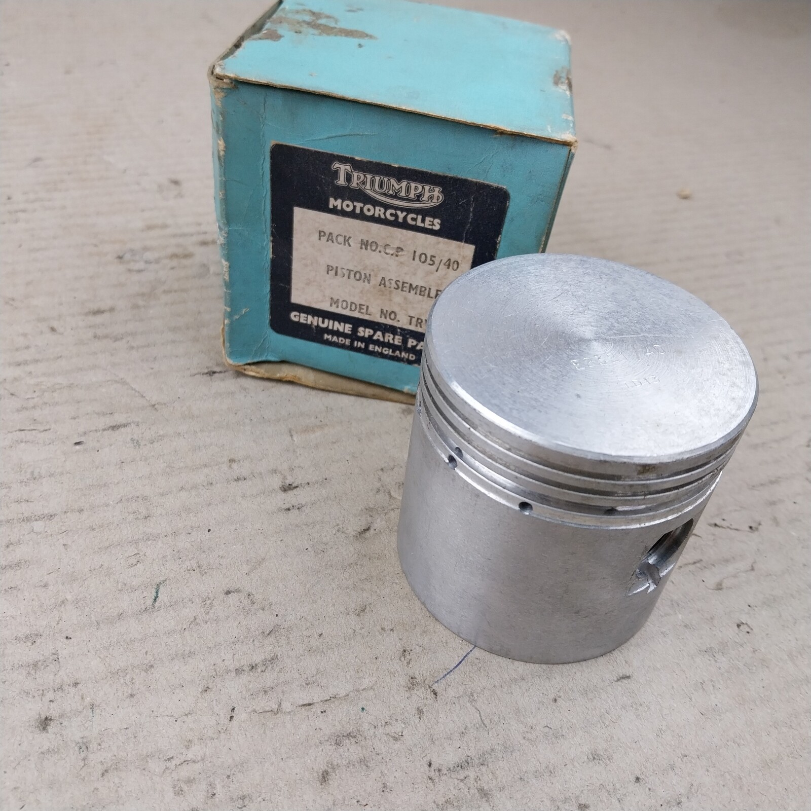 Triumph TRW Piston NOS, CP105/40 70-2321 E2321 +0.040 Oversize