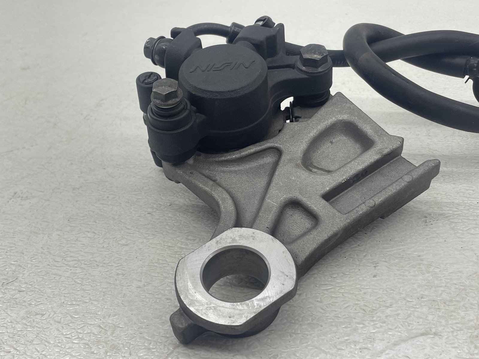 11-13 YAMAHA FZ8 RIGHT REARSET REAR DRIVER FOOT PEG MOUNT BRAKE CALIPER MASTER