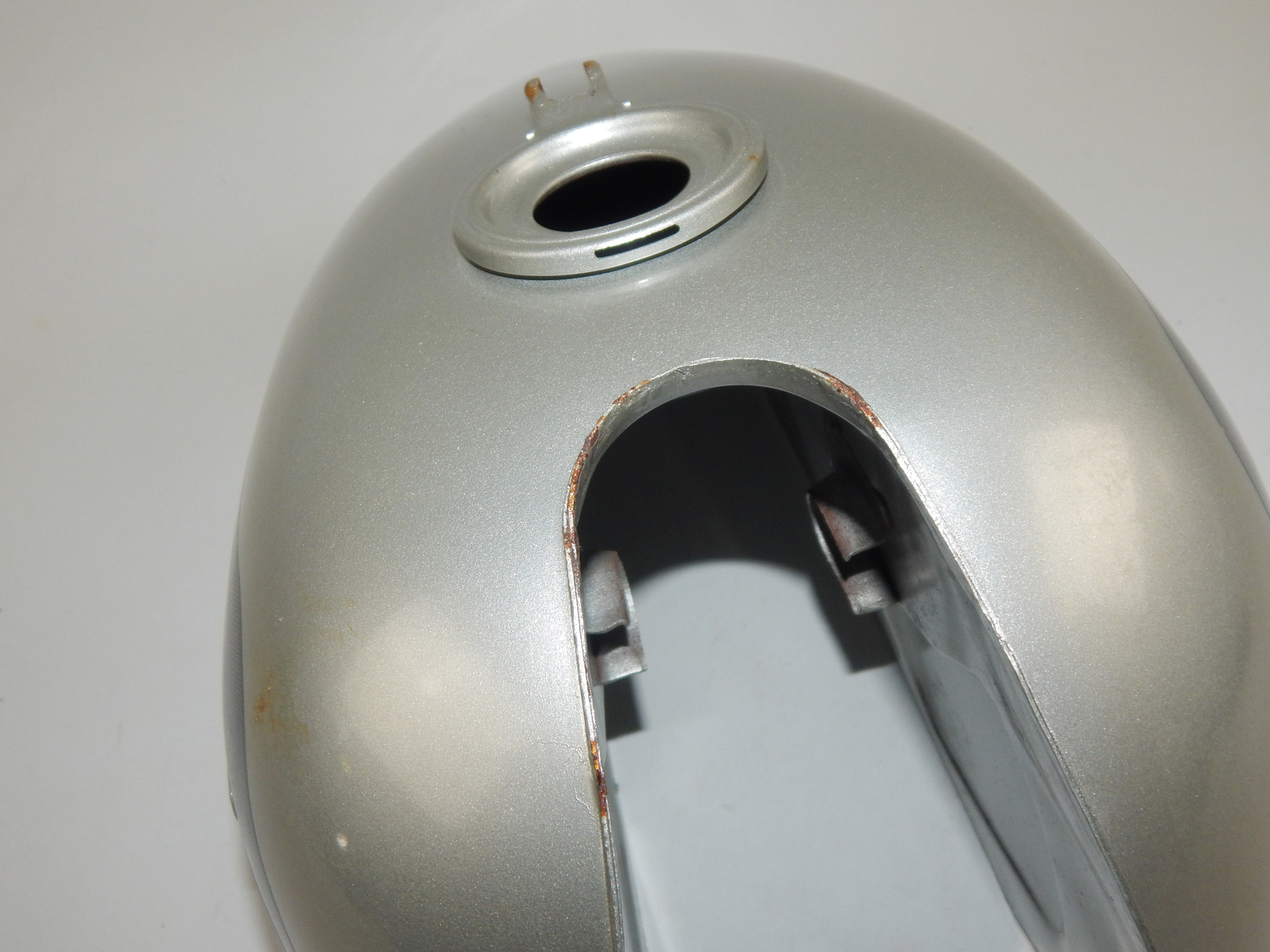 NOS 1982-83 CAGIVA SST 125 ALETTA SILVER GRAY GAS TANK FUEL RESERVOIR 800L-30700