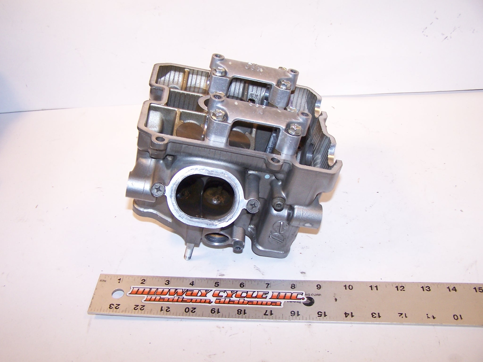 SUZUKI 03-06 SV1000 S FRONT / REAR TOP END CYLINDER HEAD 11100-16G00 SV 1000 lm