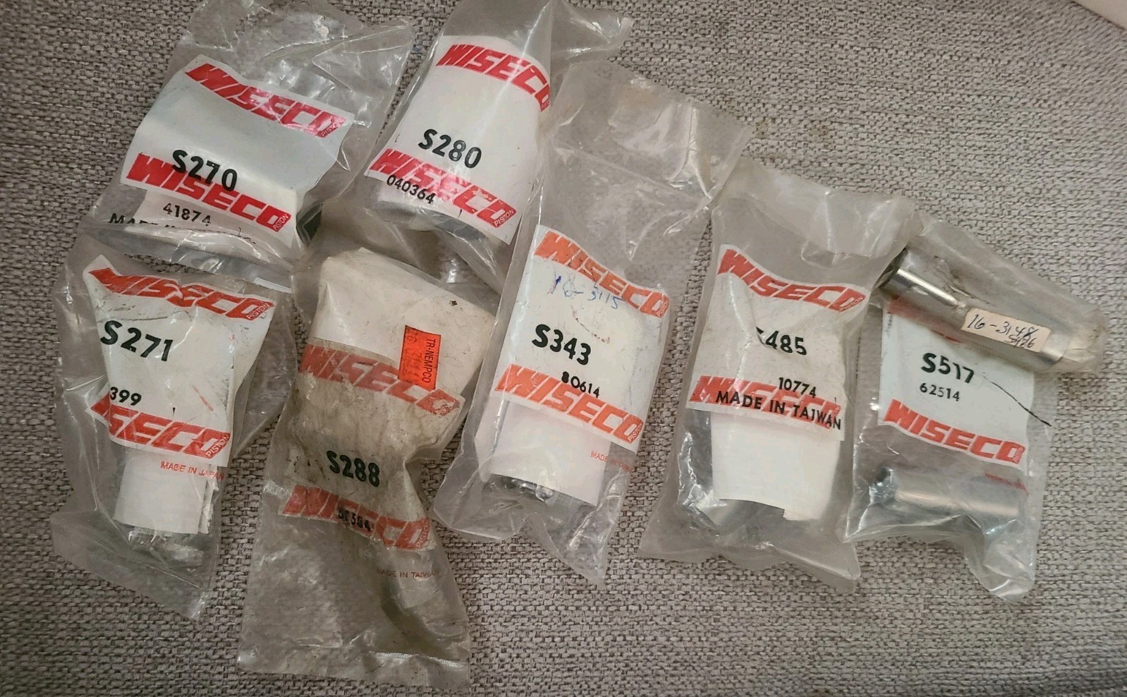 Wiseco Piston Wrist Pins UNIT Various Applications NEW NOS Vintage Small Engine
