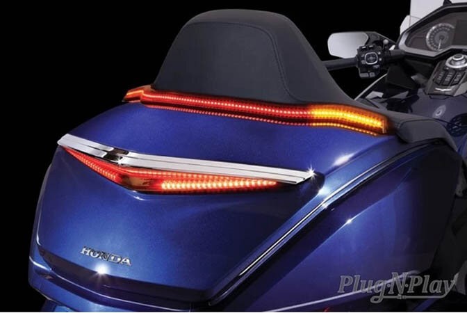 Ciro Goldstrike LED Tour Blade Gold Wing 2018-2020