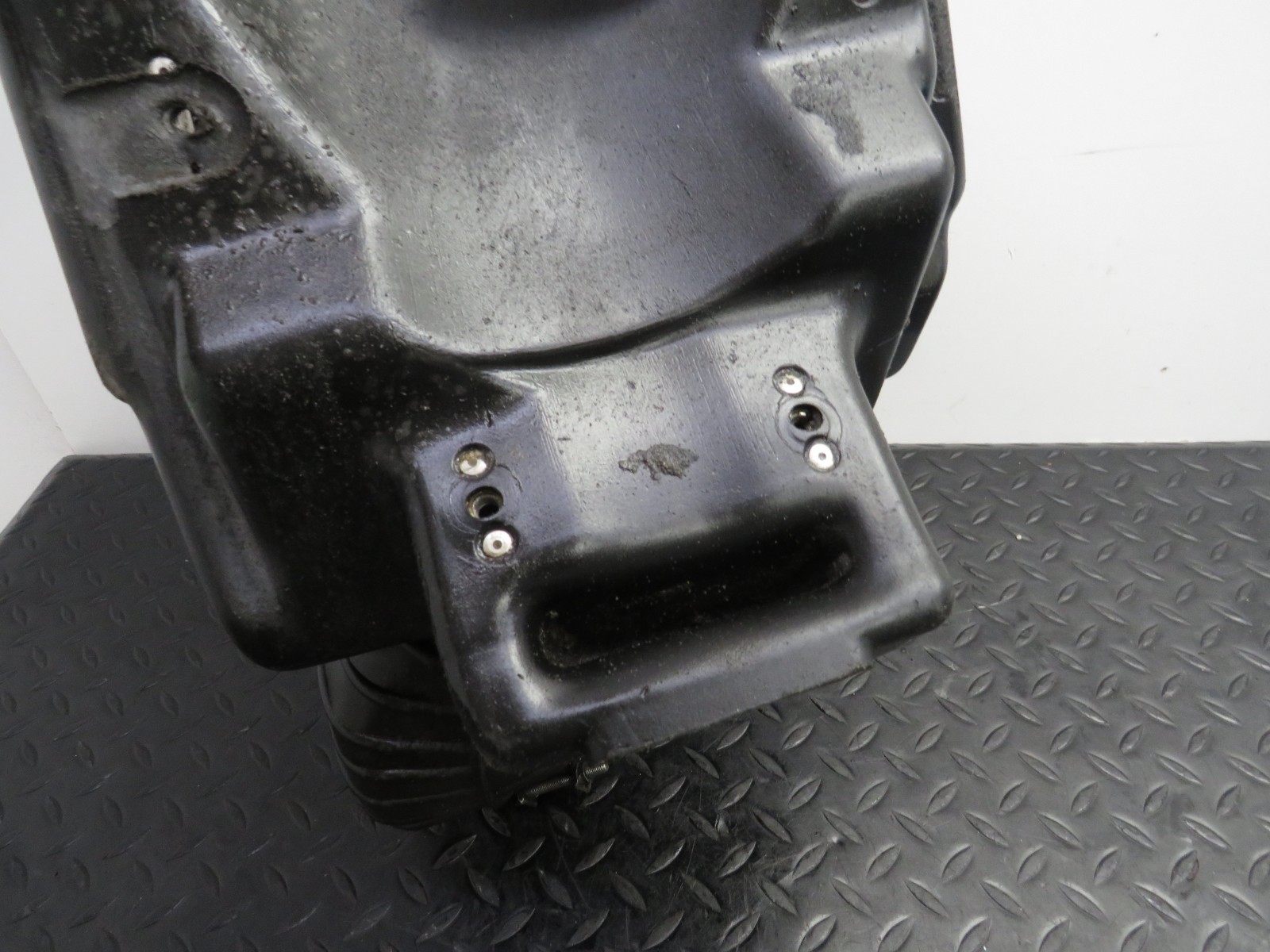 92 93 KAWASAKI KX 125 KX125 OEM AIRBOX HOUSING BOOT CLEAN GOOD! 11011-1370