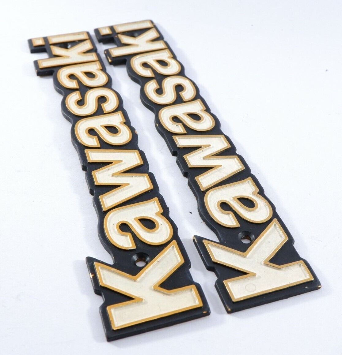 Kawasaki KZ1000 KZ900 KZ650 KZ550 KZ700 KZ750 KZ400 KZ250 KZ200 Tank Emblem 2pcs