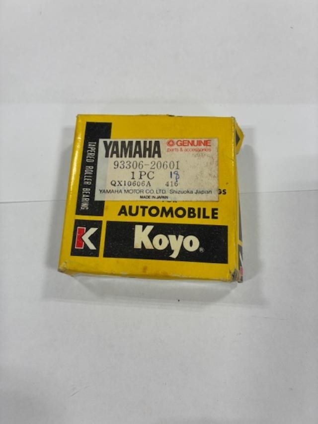 YAMAHA OEM NOS CRANKSHAFT BEARING / 93306-20601 / TD1C YZ250 IT250 TY250 IT400