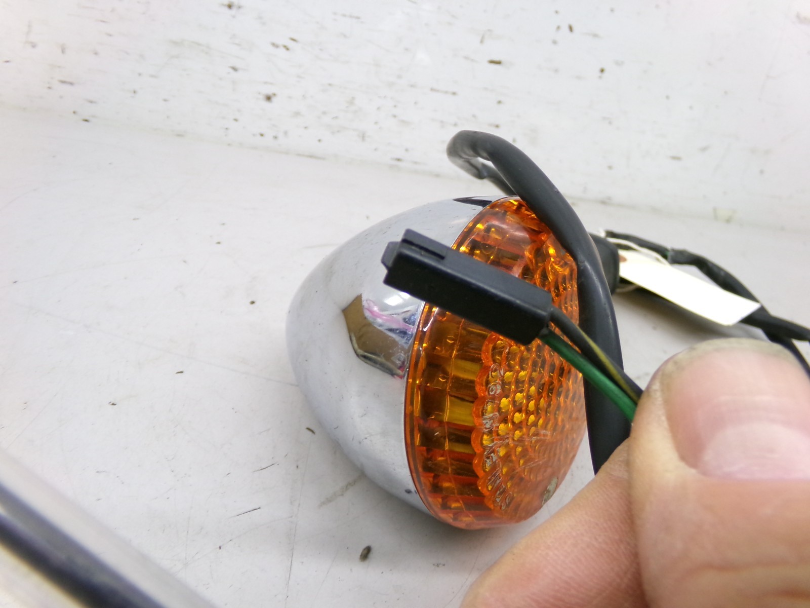 Right Rear Turn Signal for Kawasaki Vulcan VN1500 FI 2000 2004 K236