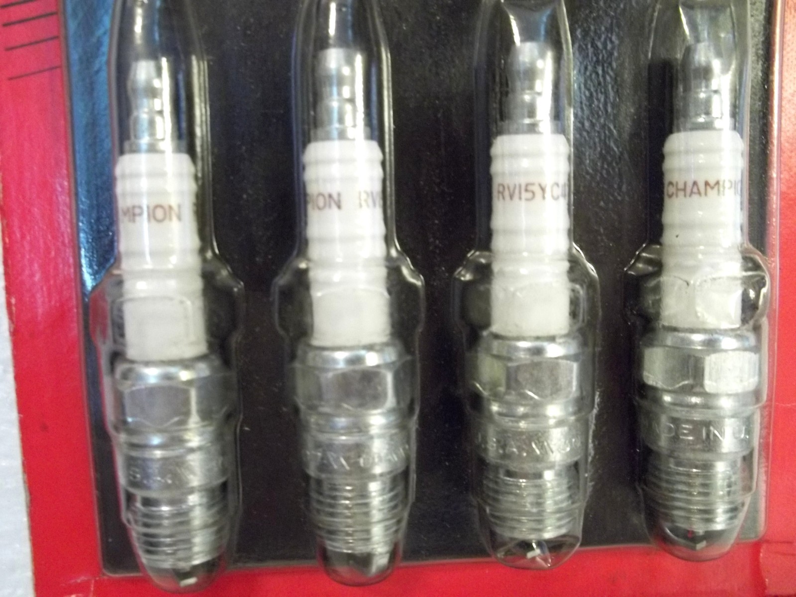 (8 pack) Champion stock # 18 Copper Plus Spark Plugs RV15YC4