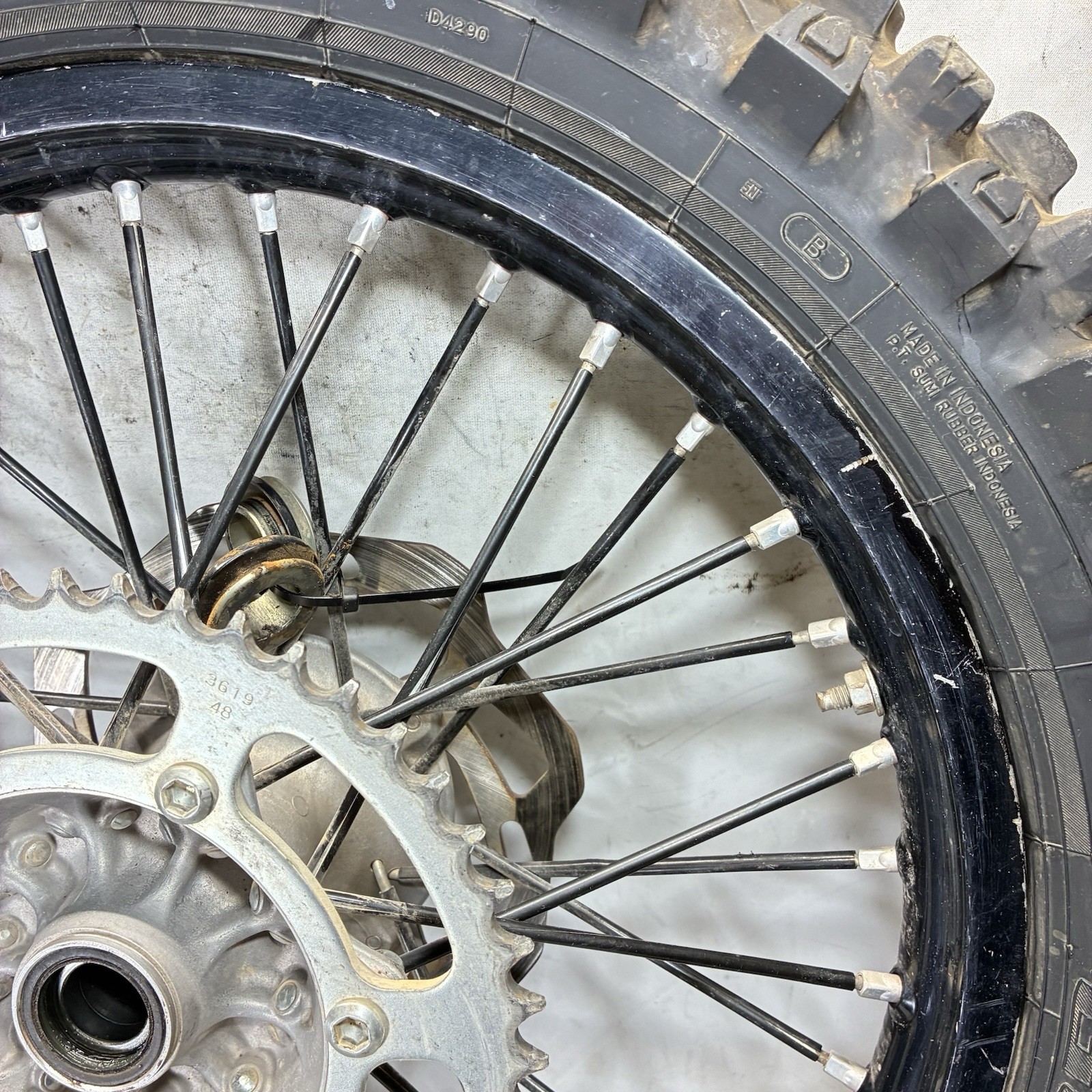 Kawasaki 2010-2020 KX250F 16 OEM Rear Wheel Complete 1.85×19 41091-0005-WC Kx450