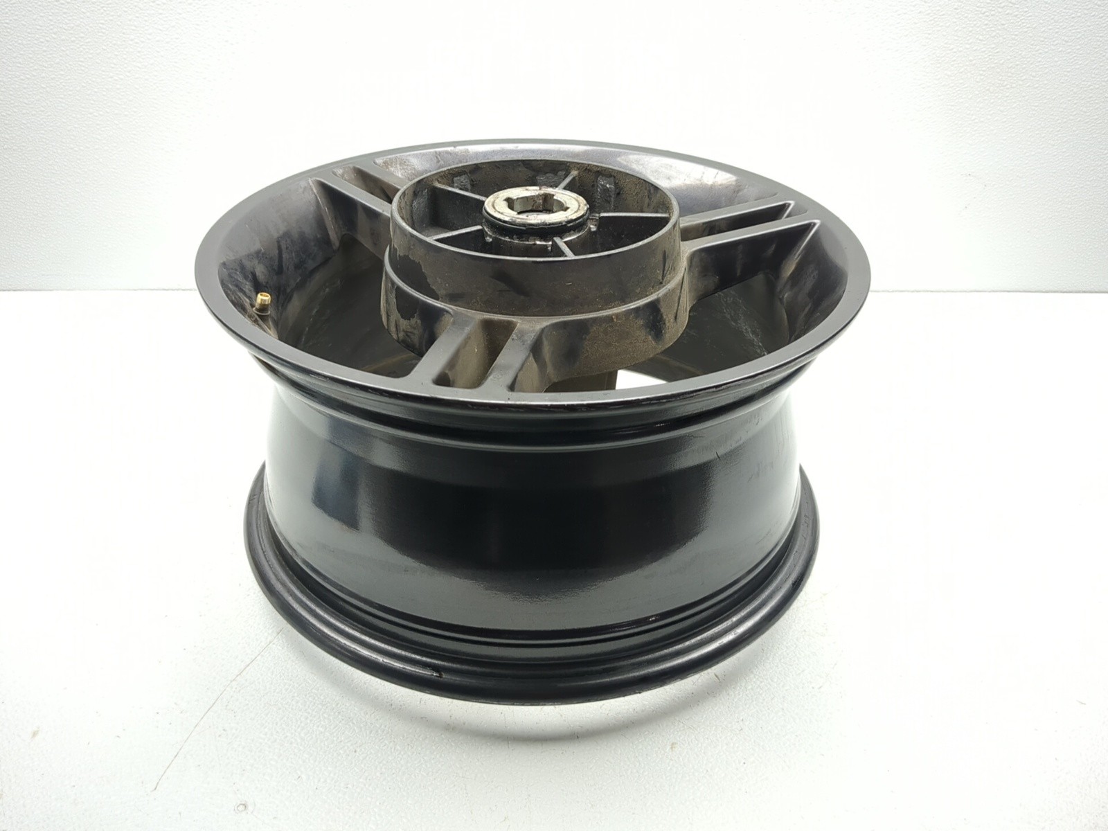 13-16 Can Am Spyder ST Limited Rear Wheel Rim 15X7.00 STRAIGHT 705502130