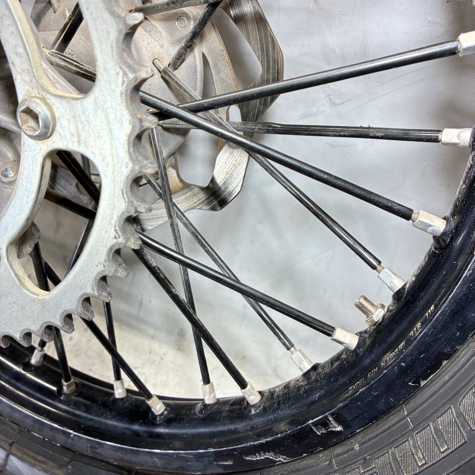 Kawasaki 2010-2020 KX250F 16 OEM Rear Wheel Complete 1.85×19 41091-0005-WC Kx450