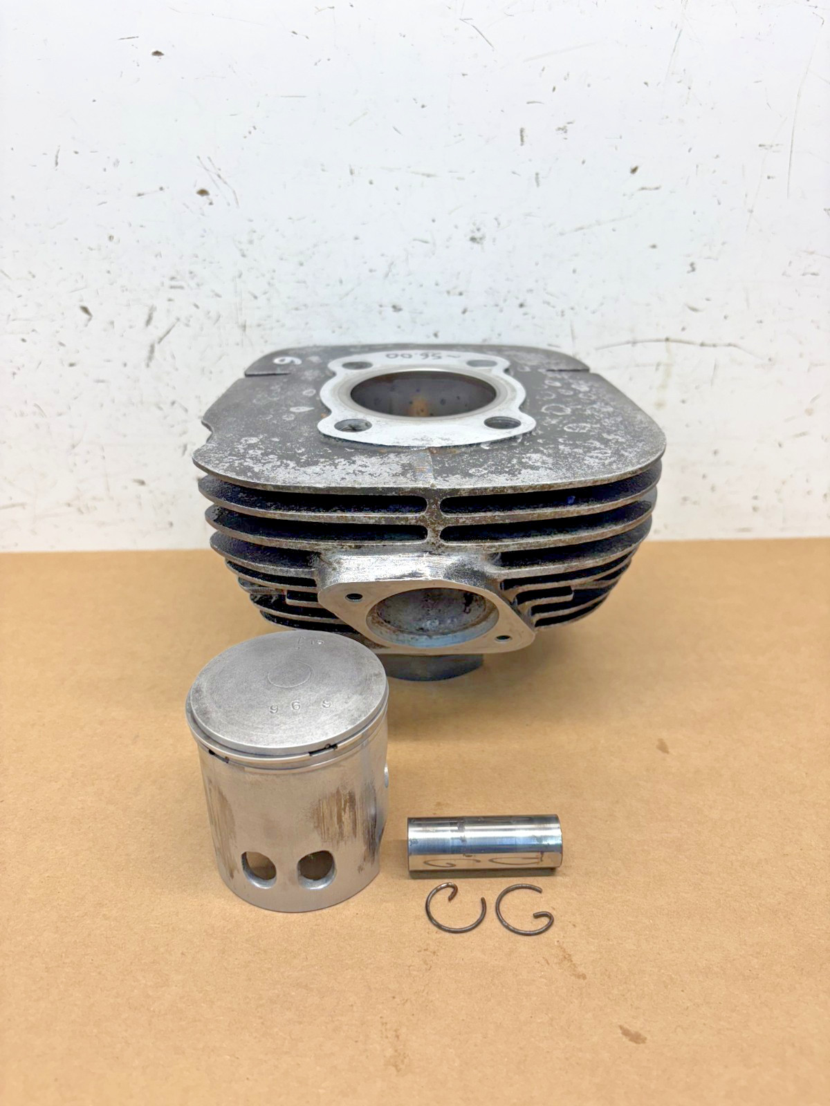 Yamaha AT2 AT3 125 Engine Cylinder and Piston / Jug / 56mm STD/ 316-11311-02-00