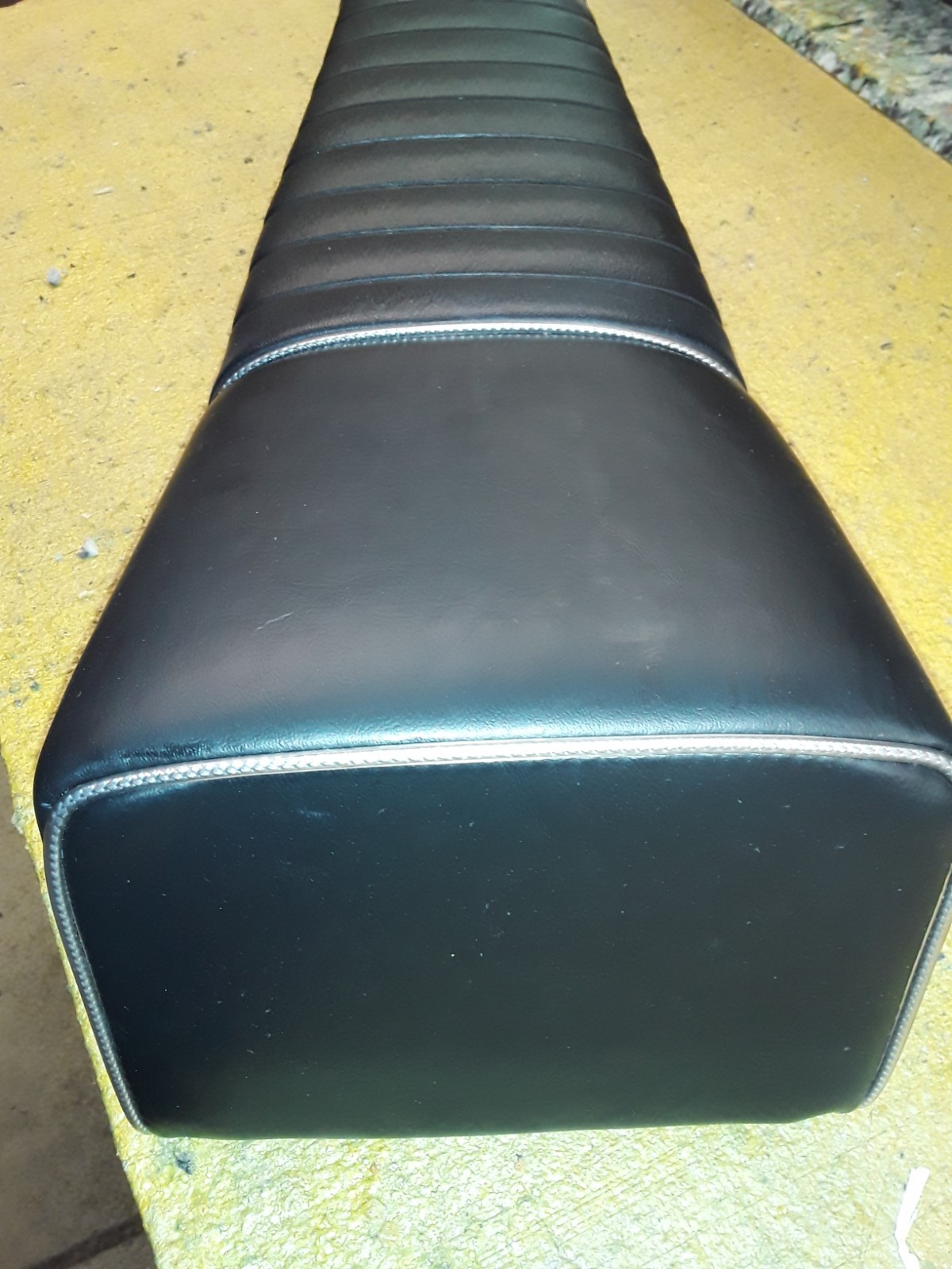 mini-bike seat fits vintage Bonanza and other makes