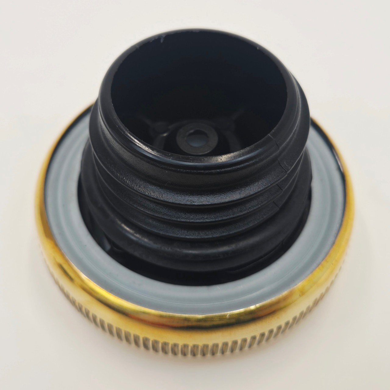 Brass Plated Gas Caps OE Style Vented/Non-Vented for ALL 1982+ Harley Split Tank