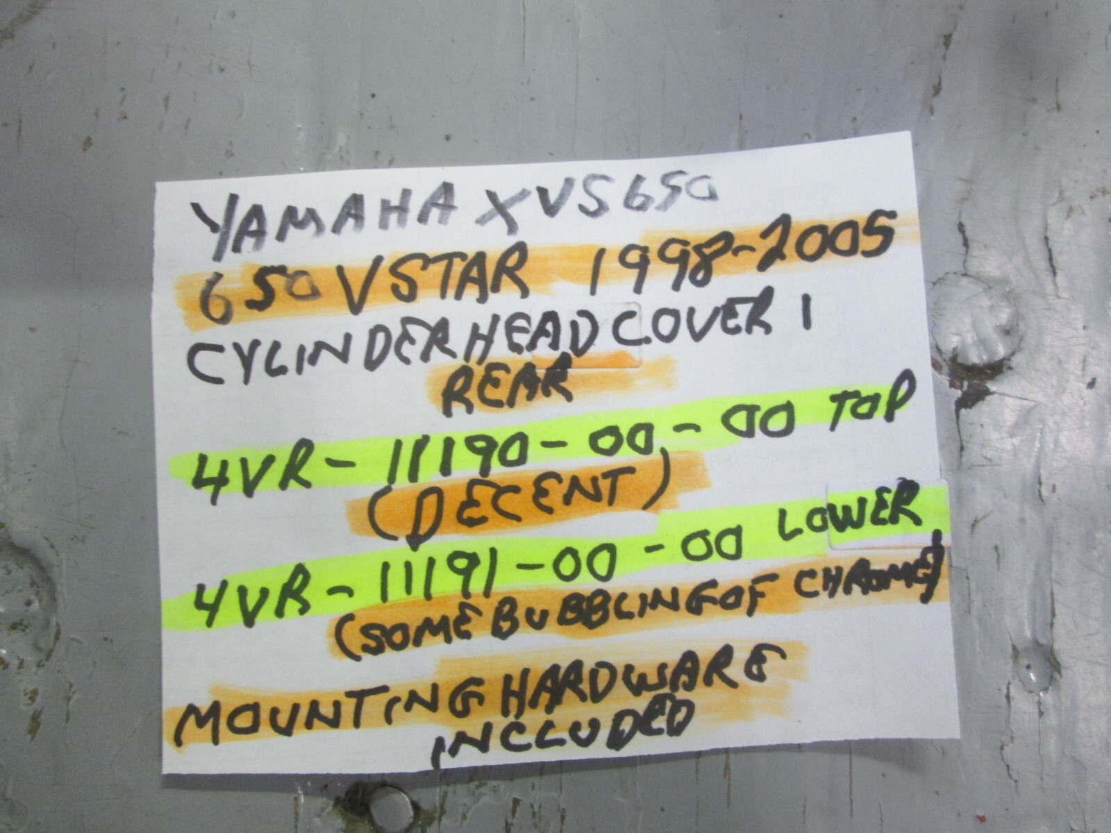 1998 – 2005 ALL V-Star 650 rear cylinder cover 2 4VR-11190-00-00 / 4VR-11191-00