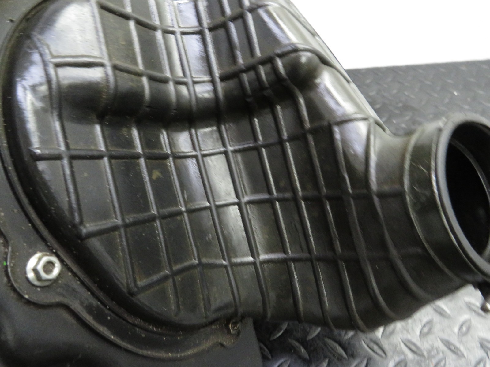 92 93 KAWASAKI KX 125 KX125 OEM AIRBOX HOUSING BOOT CLEAN GOOD! 11011-1370