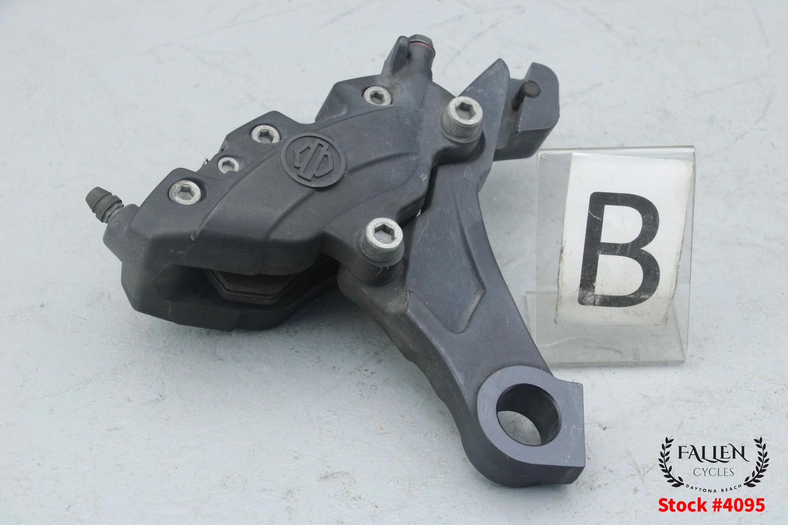 2016 Harley Street Glide Back Rear Brake Caliper + Mount Bracket 25mm #4095