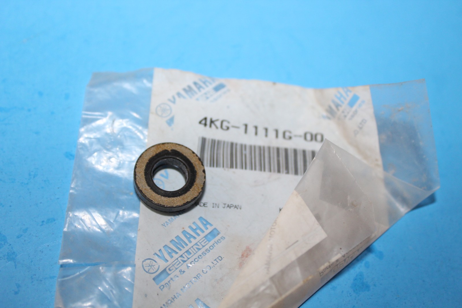NOS Yamaha Mount 1 Rubber 1996-2005 WR250 YZ250 FJR13 XVZ1300 OEM # 4KG-1111G-00
