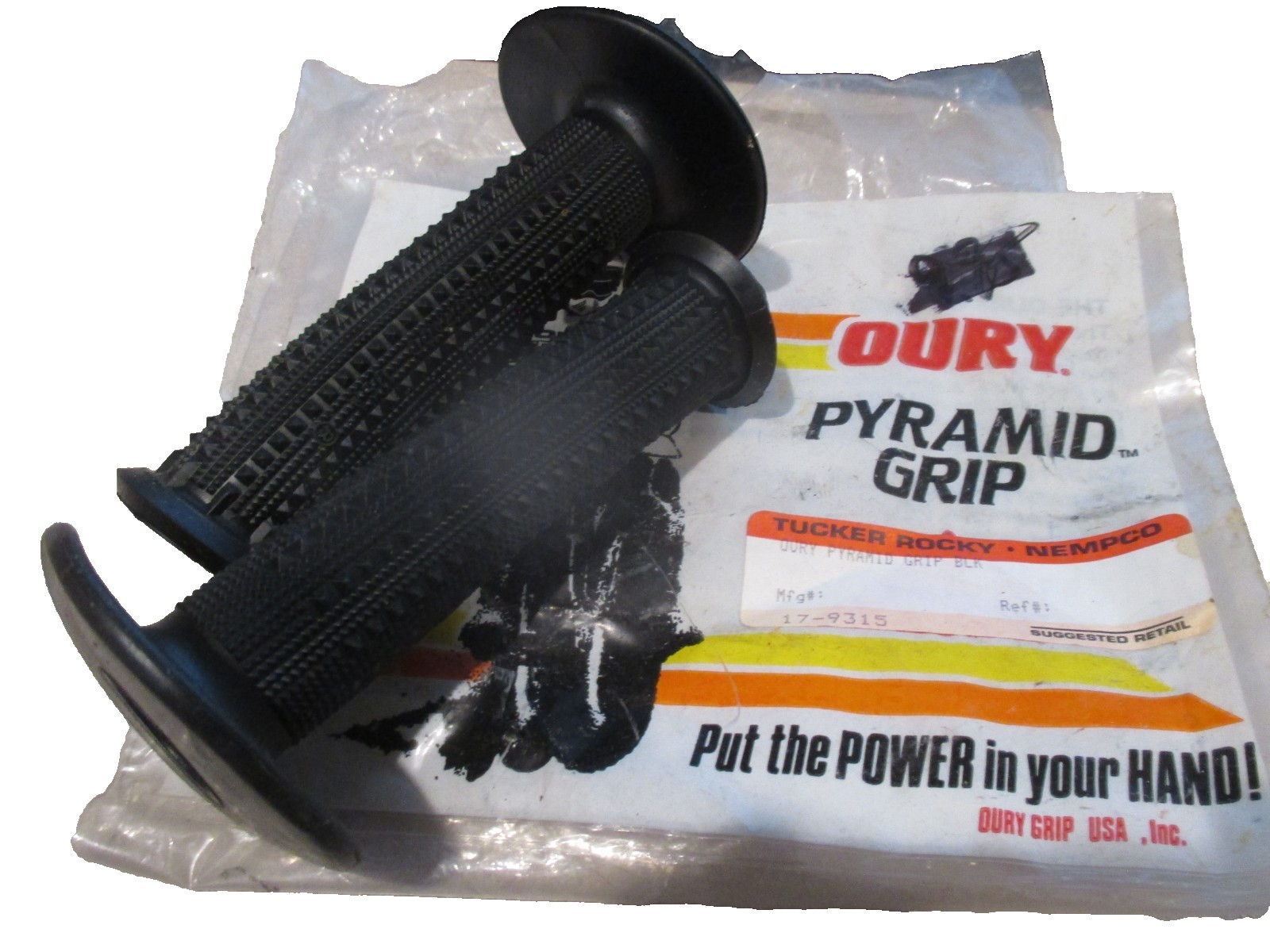 Vintage NOS Oury Black 3/4″ ID & 7/8″ ID x 4.50″ L Pyramid Grips 17-9315