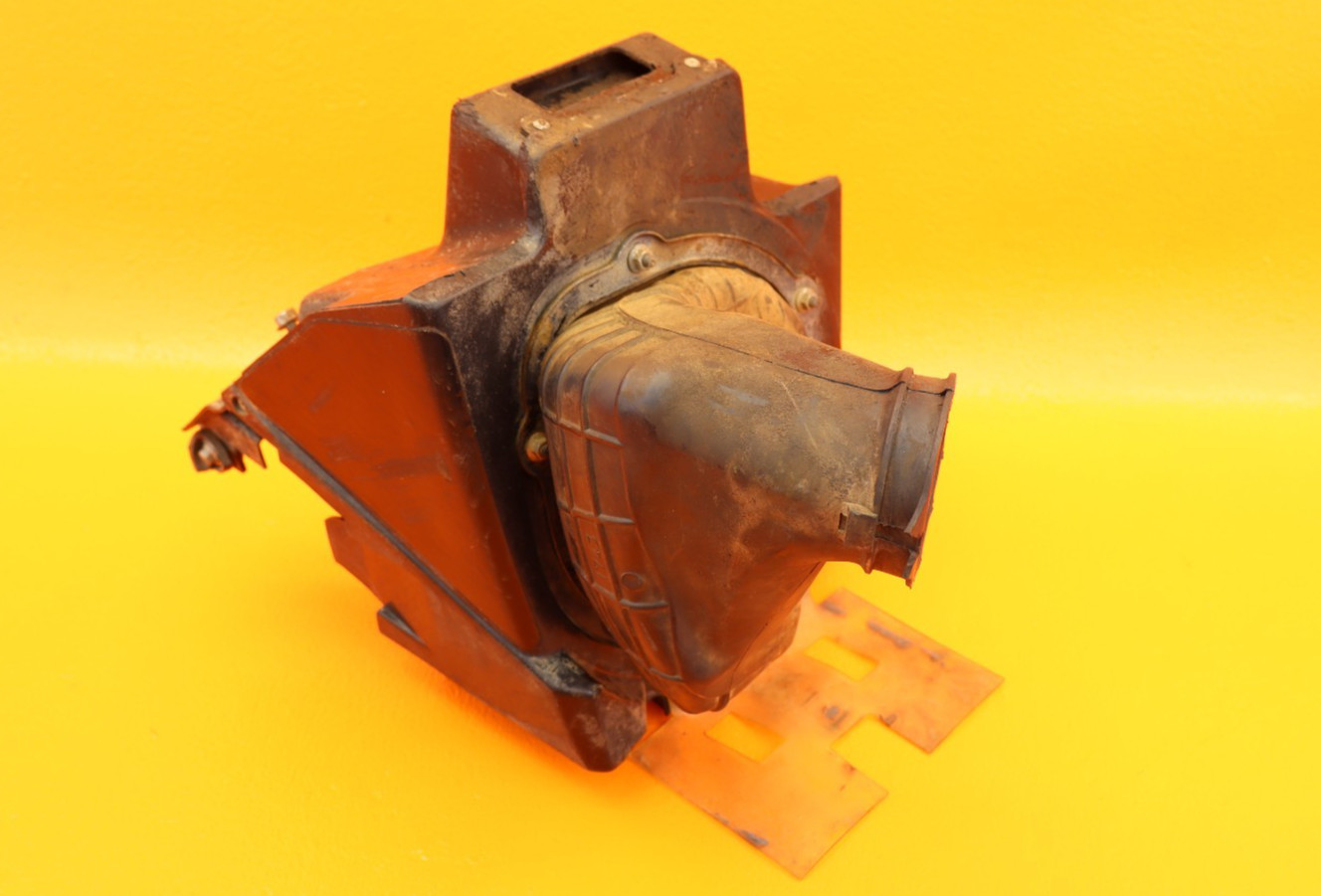1999 – 2002 Kawasaki KX125 KX250 Air Box Cleaner Housing 11011-1557-6D