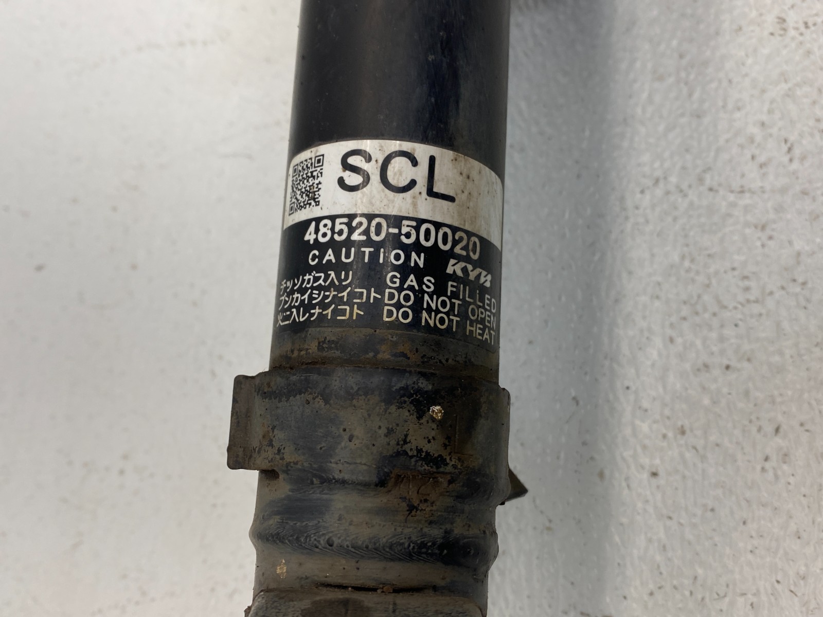 13-17 LEXUS LS460 AWD FRONT LEFT DRIVER SIDE SHOCK OEM A0.46