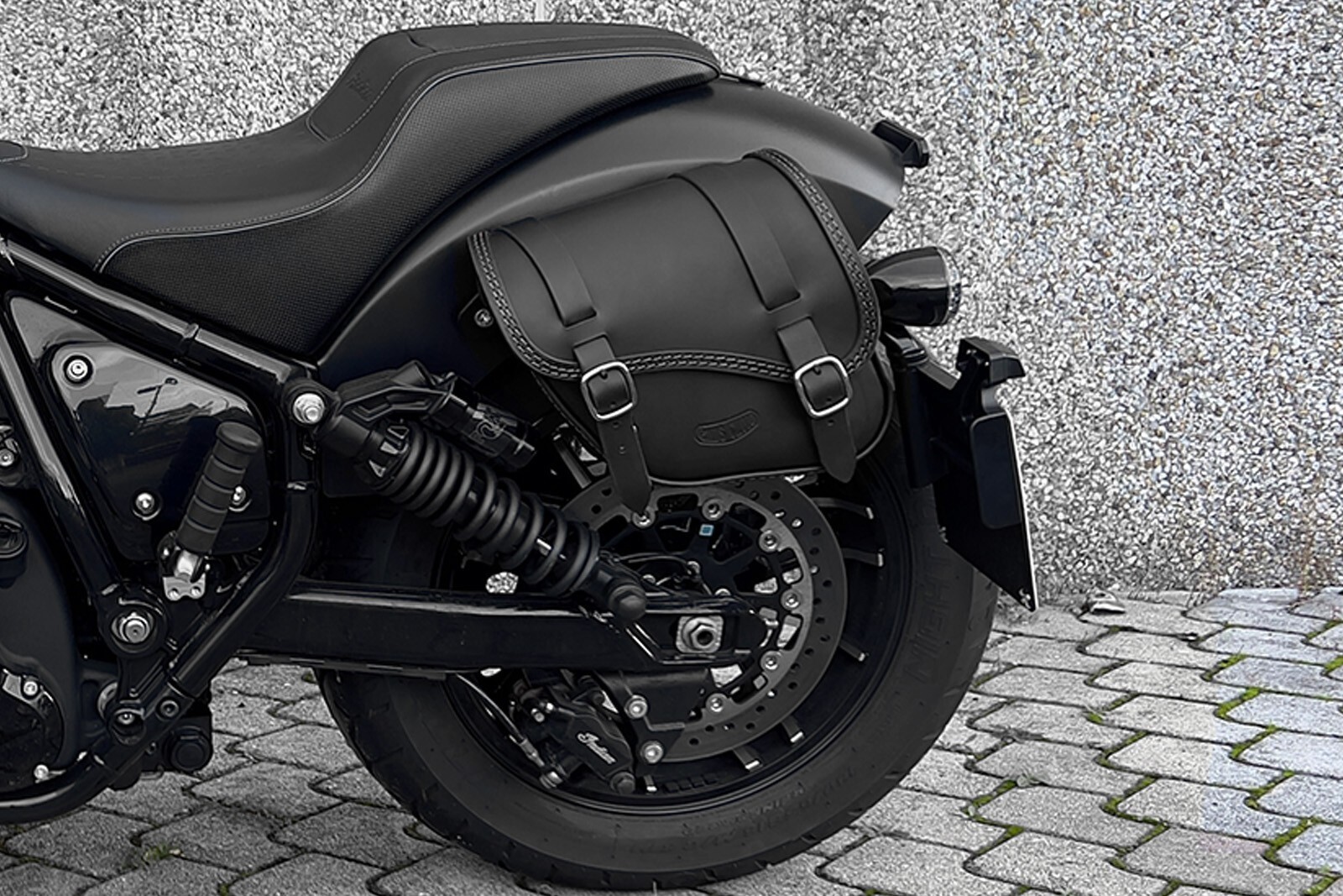 LEATHER SADDLE BAG LEFT SIDE FOR 2023 – 2024 INDIAN SPORT CHIEF ENDSCUOIO