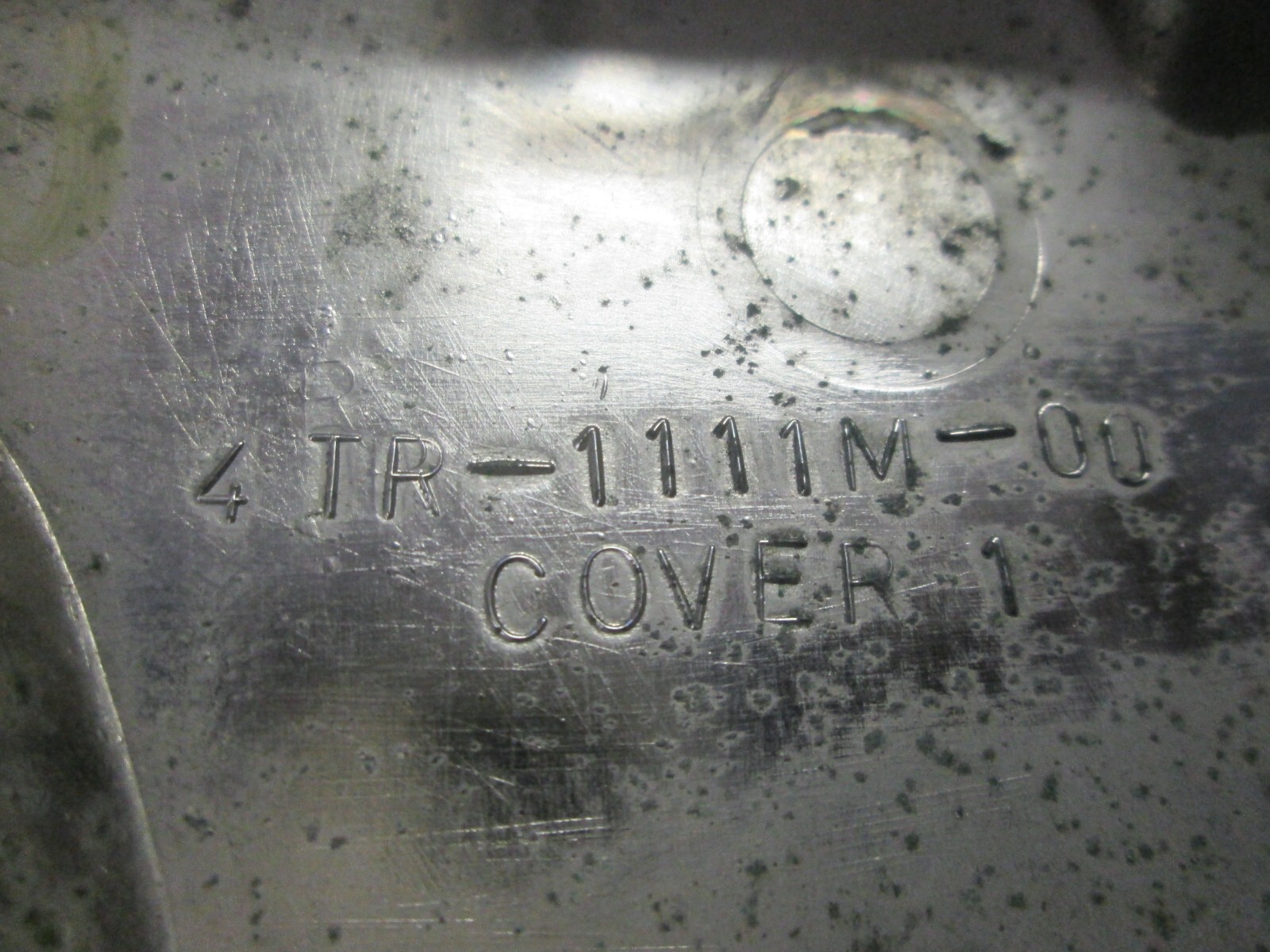 1998 – 2005 ALL V-Star 650 rear cylinder cover 2 4VR-11190-00-00 / 4VR-11191-00