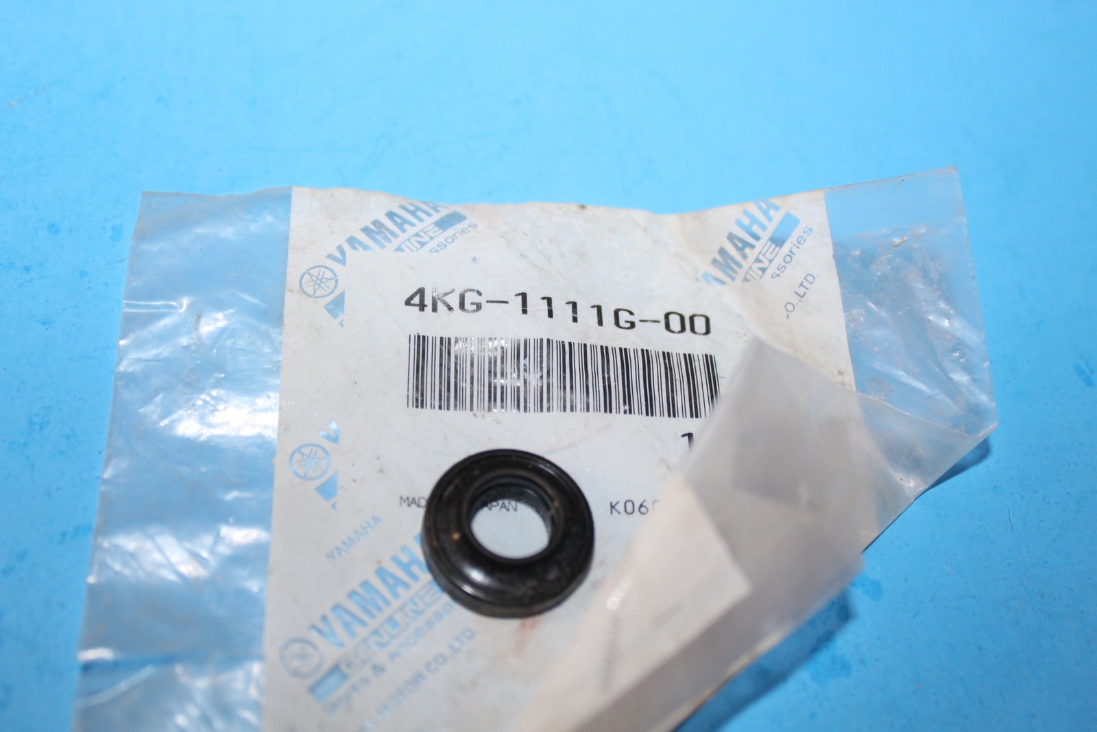 NOS Yamaha Mount 1 Rubber 1996-2005 WR250 YZ250 FJR13 XVZ1300 OEM # 4KG-1111G-00