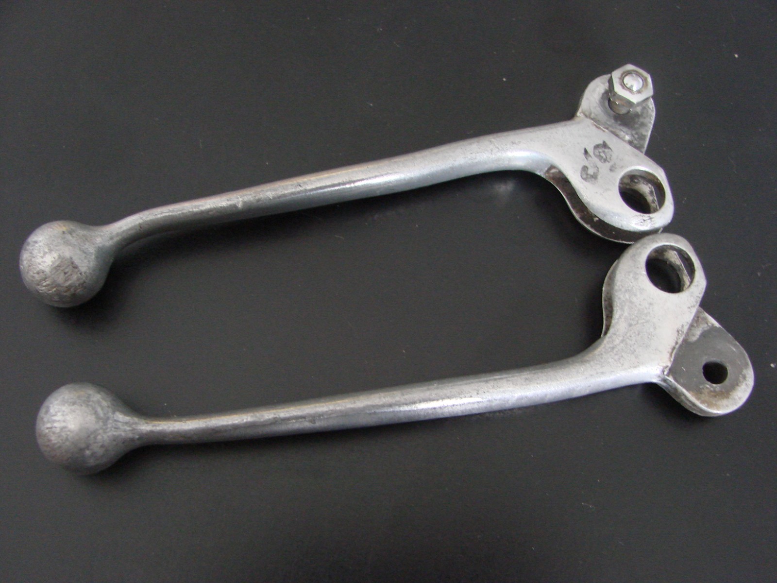 VINTAGE Aermacchi Harley-Davidson 250 sprint clutch/brake levers FOR PARTS
