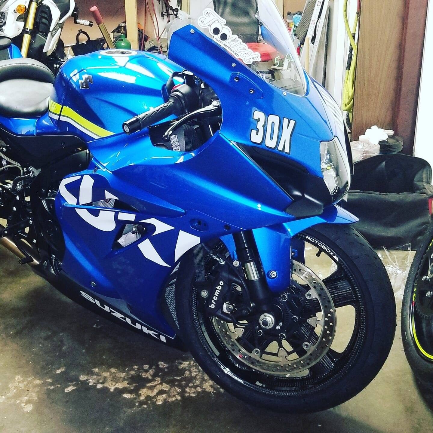 2022 SUZUKI GSXR 1000 GSXR1000 RACING FRONT SUSPENSION LOWERING STRAP & BRACKETS