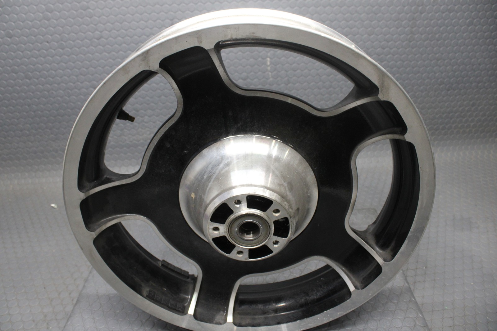 2000-2007 Harley Touring Electra Front 5 Spoke 18X3.5 Wheel OEM 43345-00
