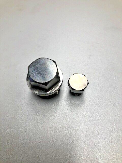 SS Fill Plug 3/4″ And Drain with Magnet 1/4″ Differential Transmission