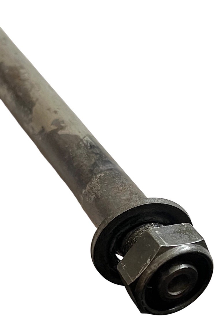 2001 1999-2002 Yamaha YZF R6 Swingarm Axel Pin Swingarm Bolt OEM Used Straight