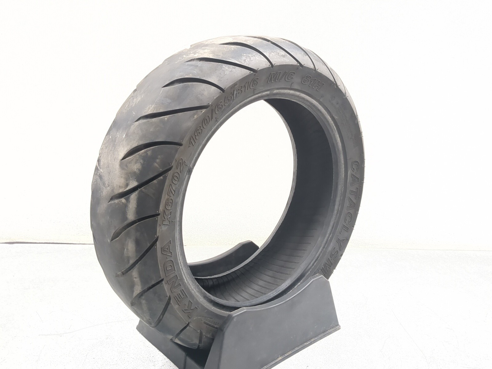 Kenda Cataclysm Rear Tire 180/65B16