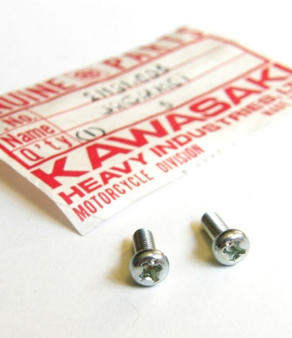 Kawasaki Tach Speedometer Gauge Cover Screws NOS z1 kz900 kz1000 kz650 kz750 z1r